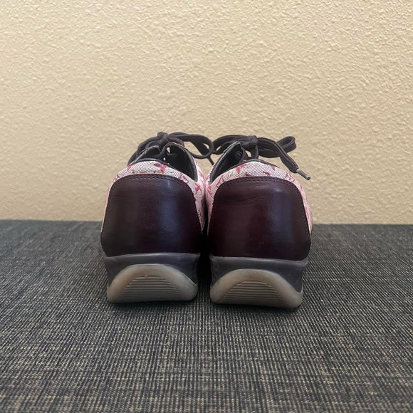 Louis Vuitton Brown/Sepia Monogram Mini Lin and Leather Runners Sneakers - Picture 2 of 6